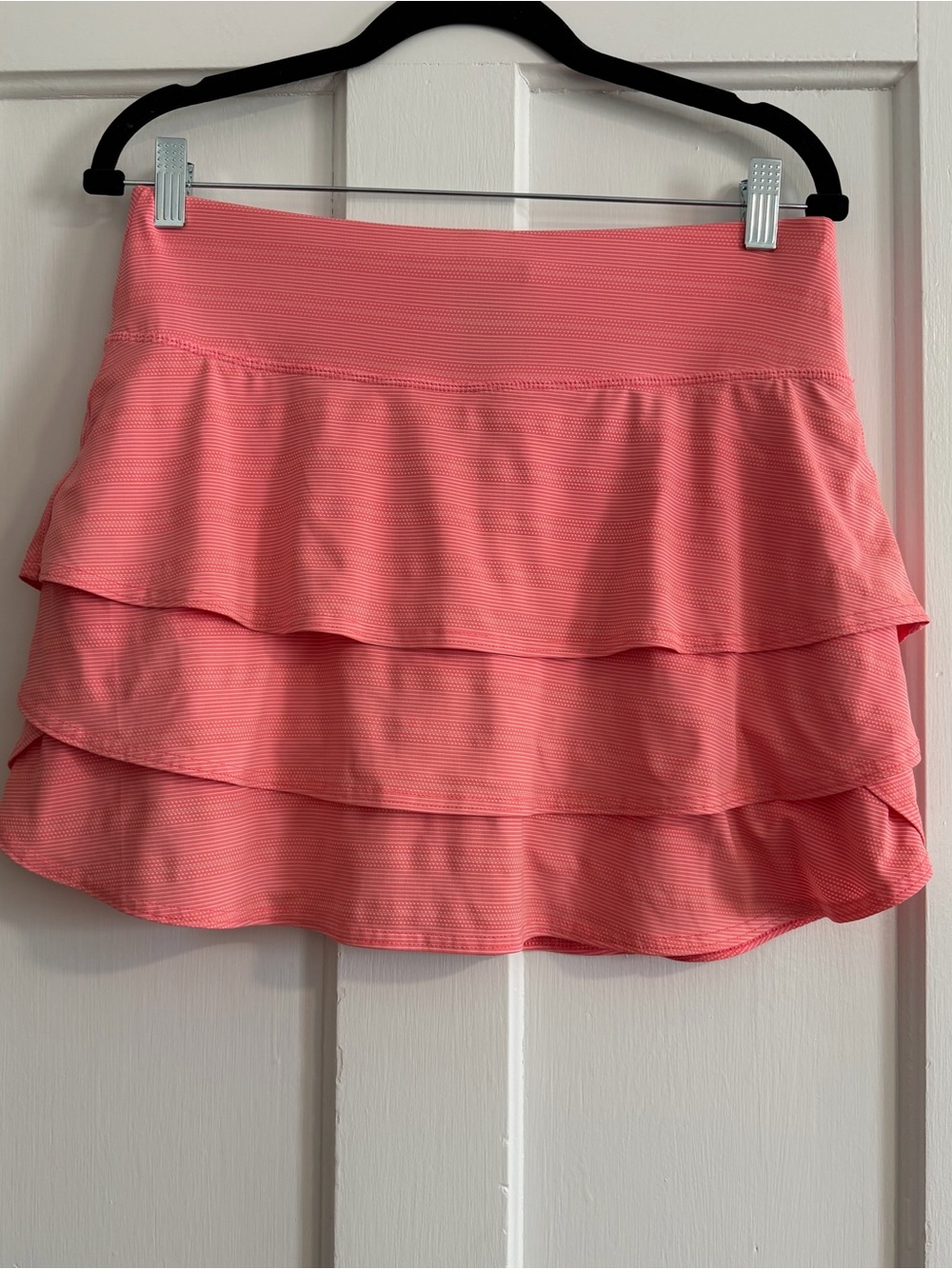 Athleta Swagger Coral Tiered Ruffle Skort Medium Tall
